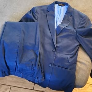 Dark Blue Jos A. Banks Slim Fit suit